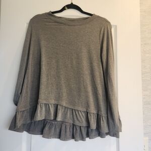 Emerald Charcoal Gray Top Size M Euc
